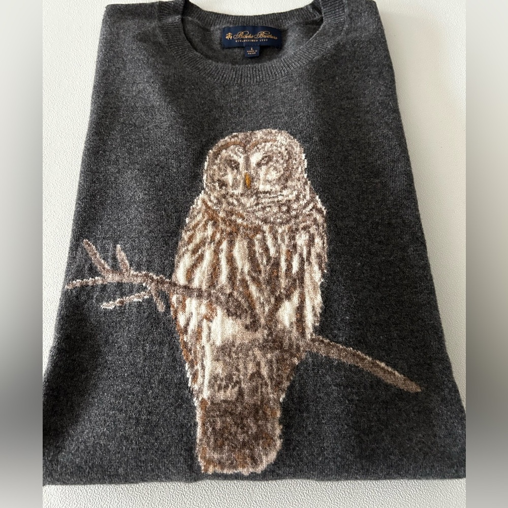 Brooks Brothers
Men’s Merino Wool Cashmere Owl Intarsia Sweater